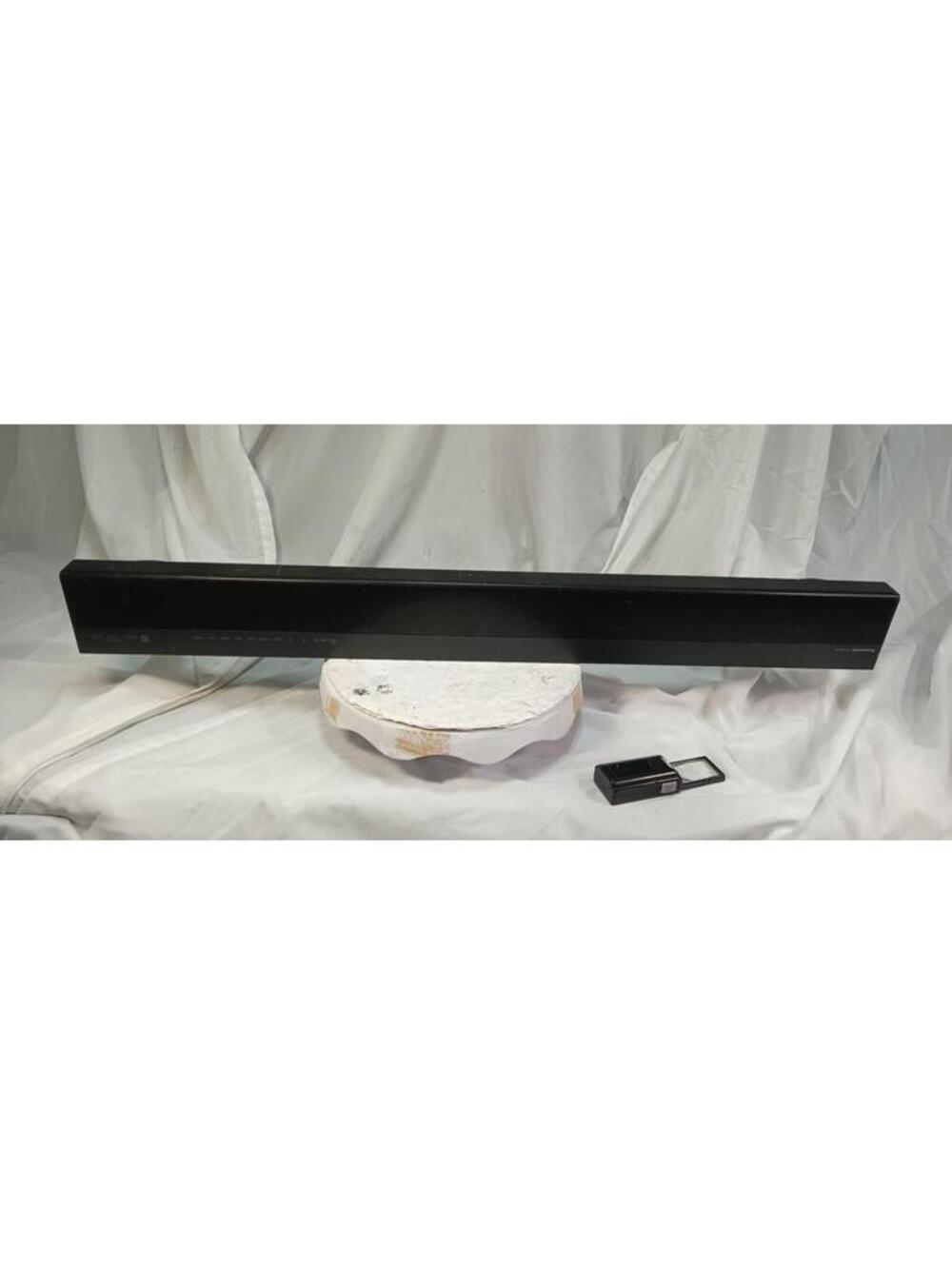 Panasonic SC-HTB70 2.1 Soundbar Home Theater Speaker Bluetooth Black Pre-Owned